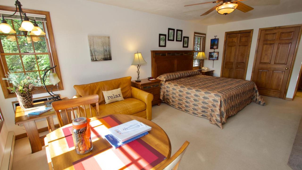 Baileys Harbor Yacht Club Resort Екстер'єр фото